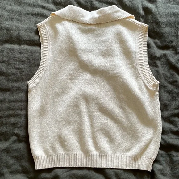 John Galt Cropped Polo Sweater Tank - Picture 5 of 5